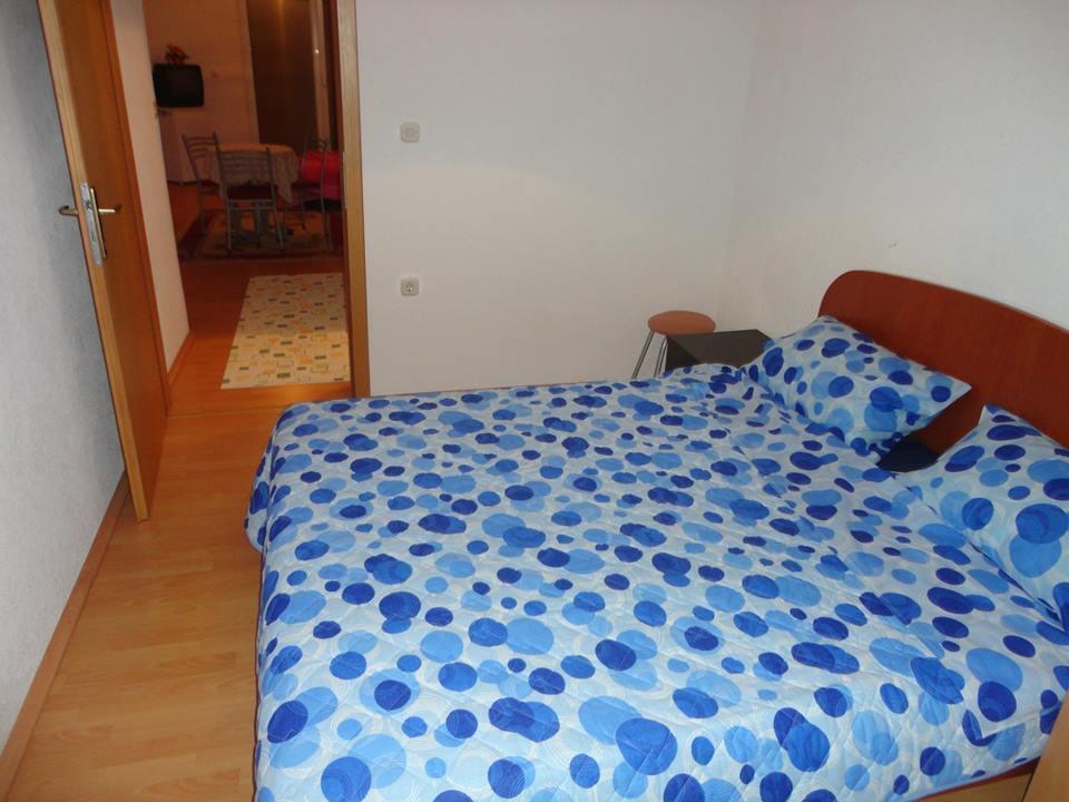 Apartmani Bakule Pestani Szoba fotó